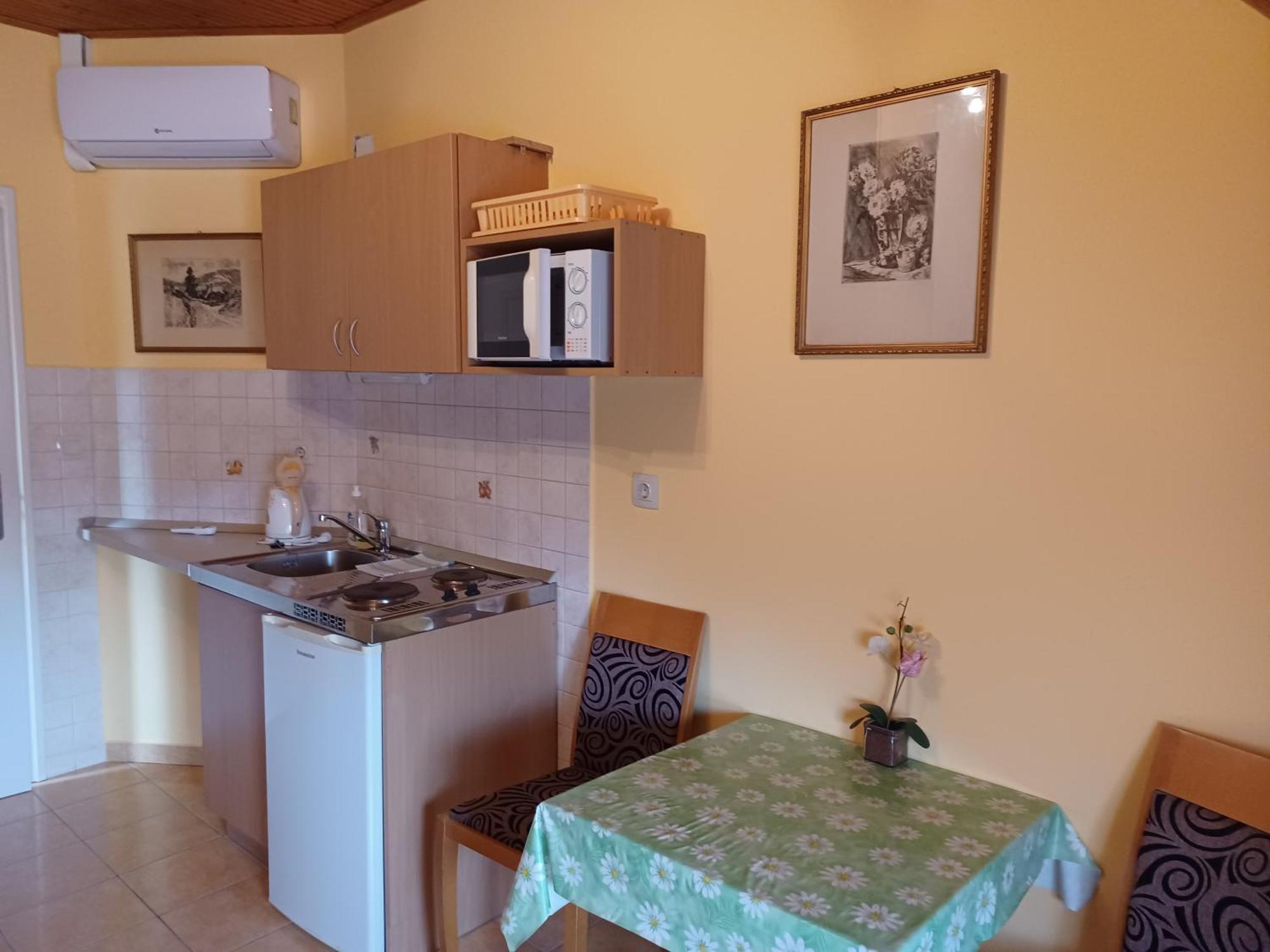Andrea Apartmanház Balatongyörök Kültér fotó