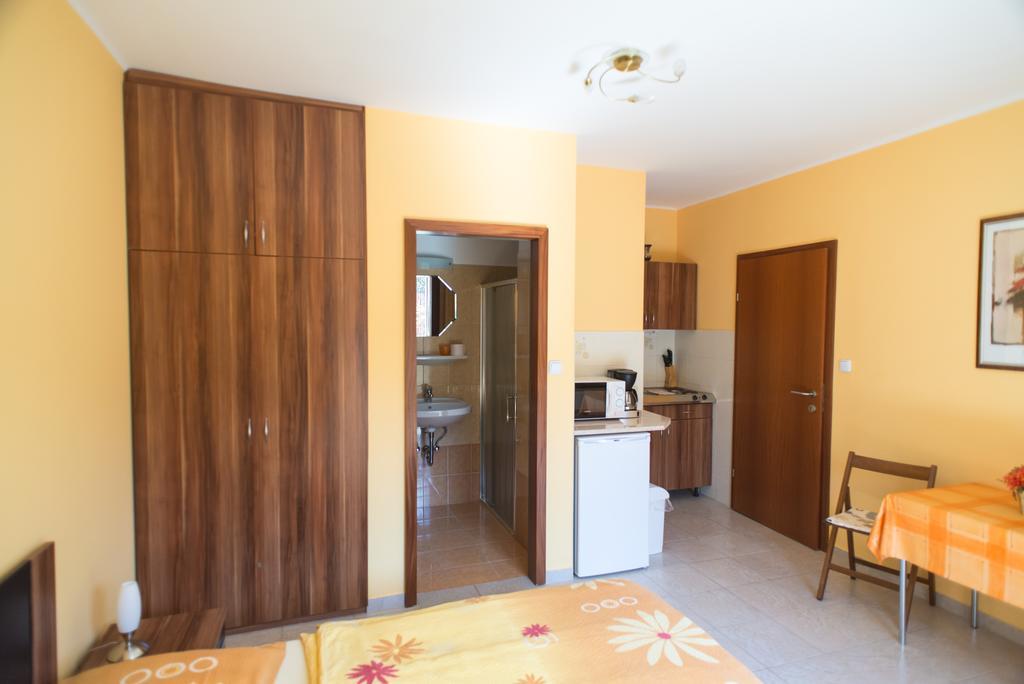 Andrea Apartmanház Balatongyörök Kültér fotó